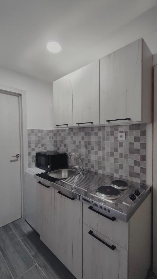 Vucinic Studio Apartment Cetinje Exteriör bild